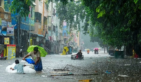 Featured Image of Bangalore Enjoys Pleasant Weather With Mild Temperatures And Patchy Rain