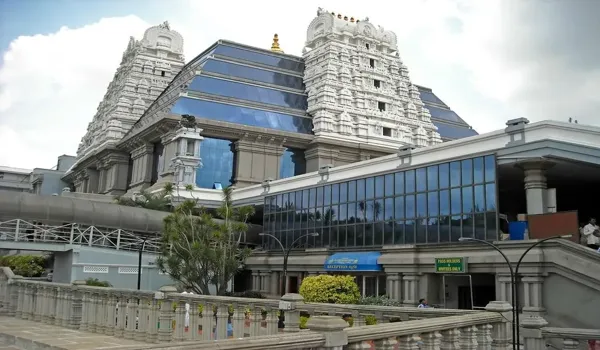 Featured Image of ISKCON Temple Bangalore