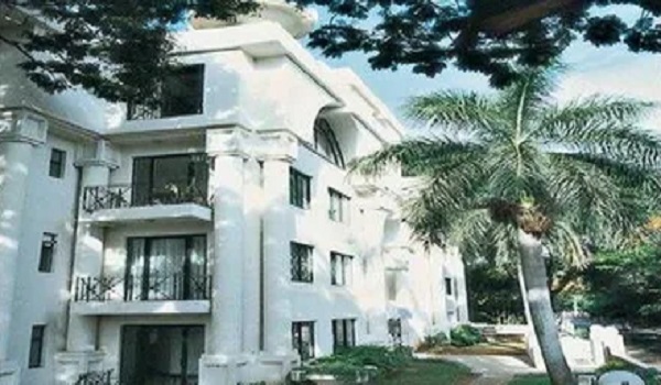 Featured Image of Prestige Royal Manor